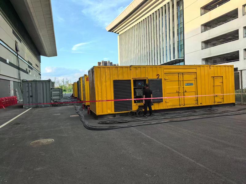 郑州柴油发电机冬季保养注意事项?