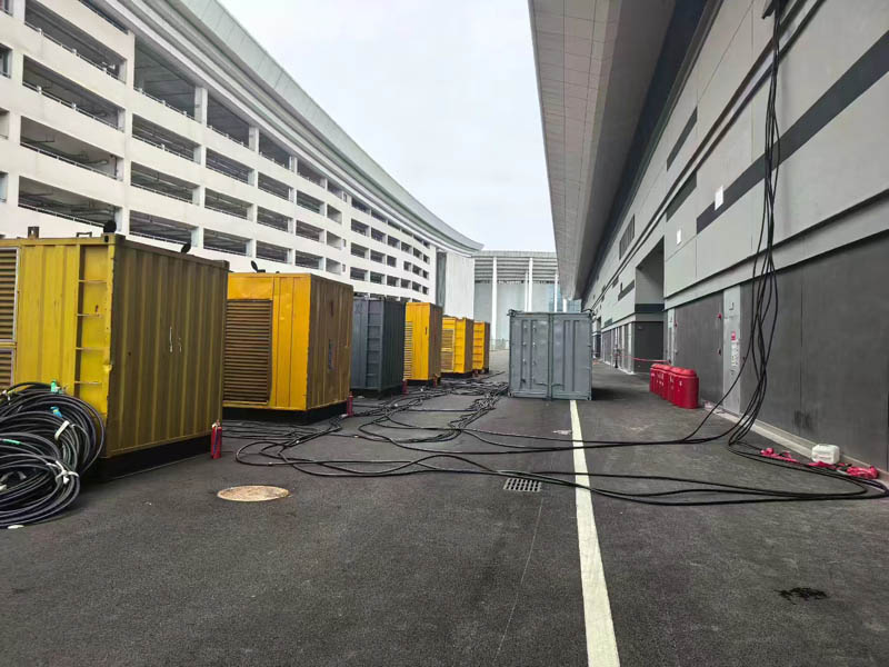 郑州冬季柴油发电机启动前需要做哪些准备工作?